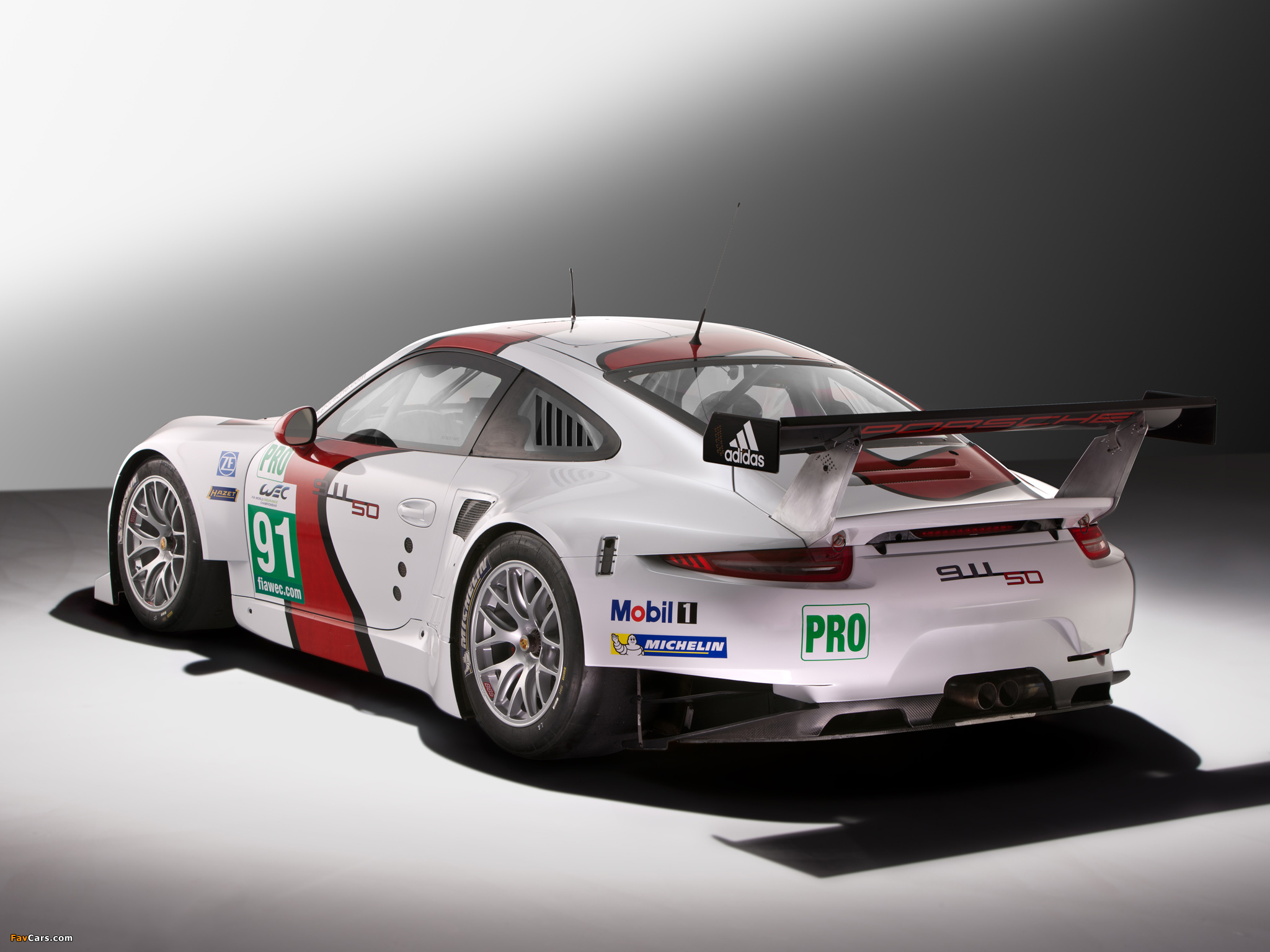 Porsche 911 RSR (991) 2013 wallpapers (2048 x 1536)