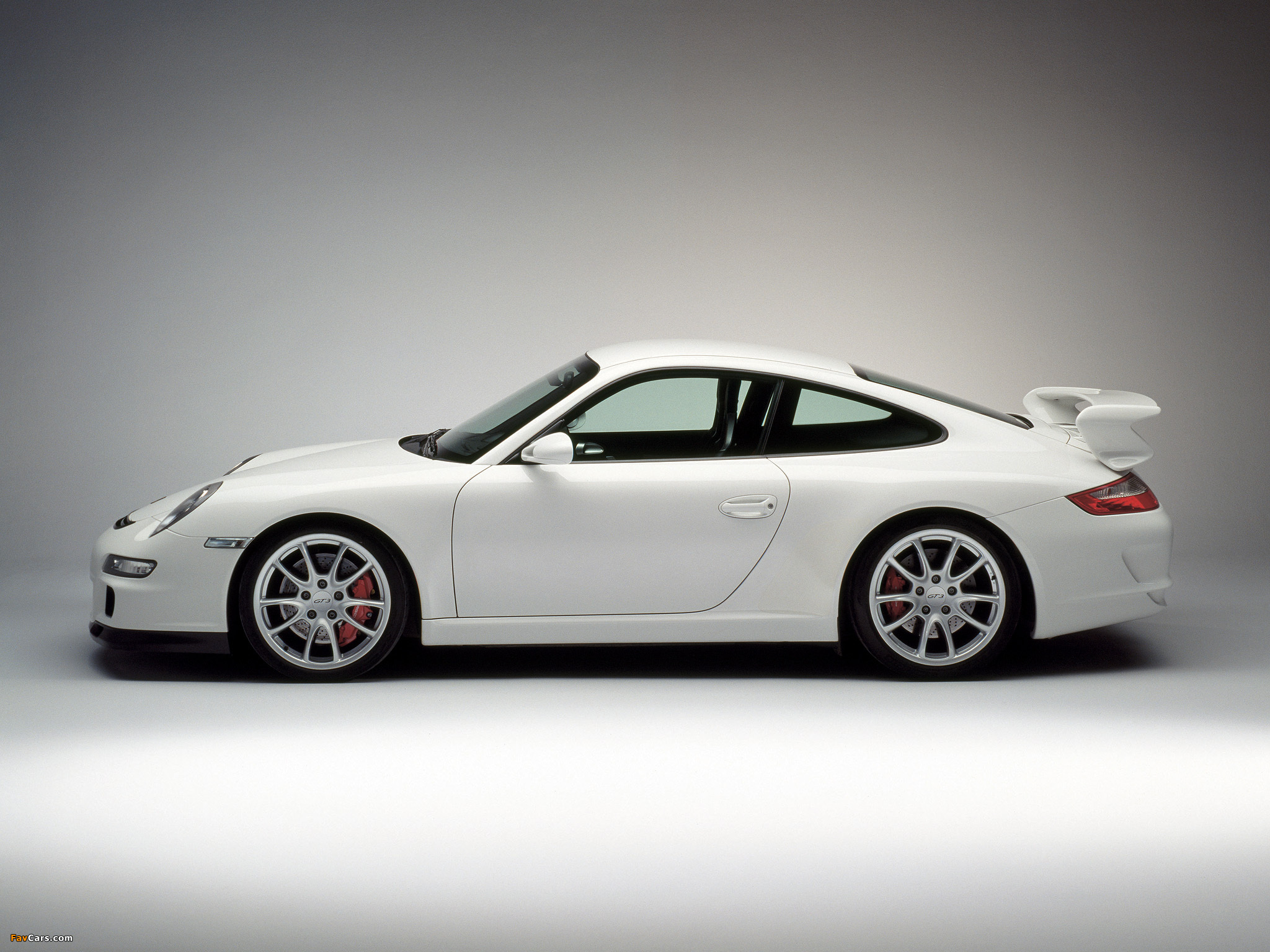 Porsche 911 GT3 (997) 2006–09 wallpapers (2048 x 1536)