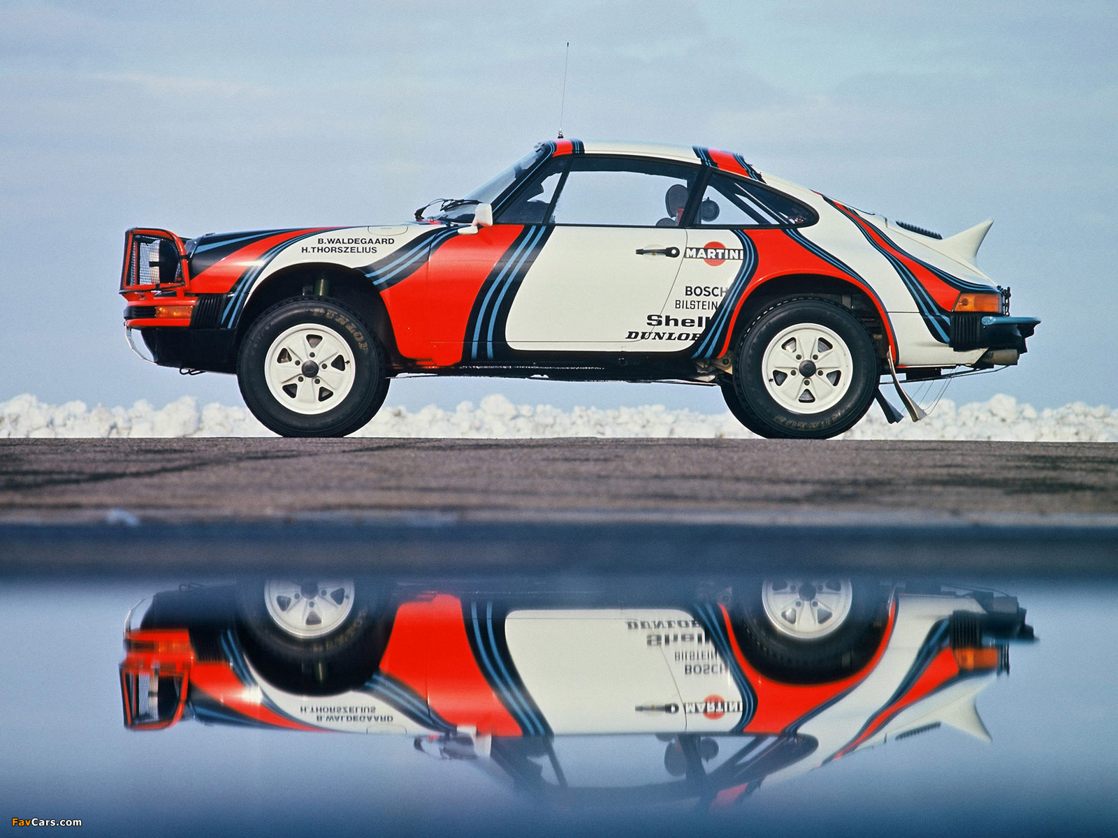 Photos of Porsche 911 SC Safari Rally (954) 1978 (1600 x 1200)