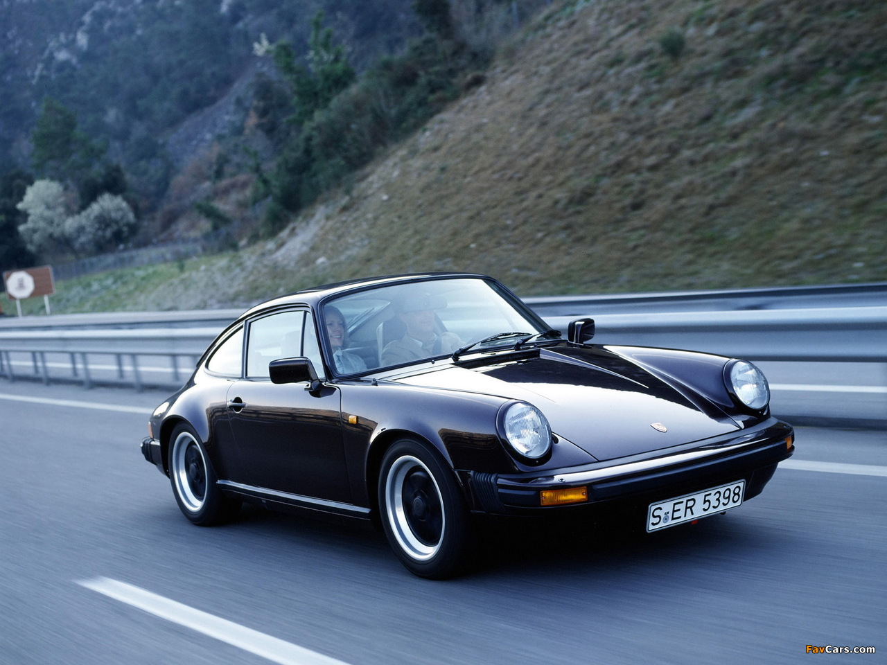 Porsche 911 SC 3.0 Coupe (911) 1977–83 pictures (1280 x 960)