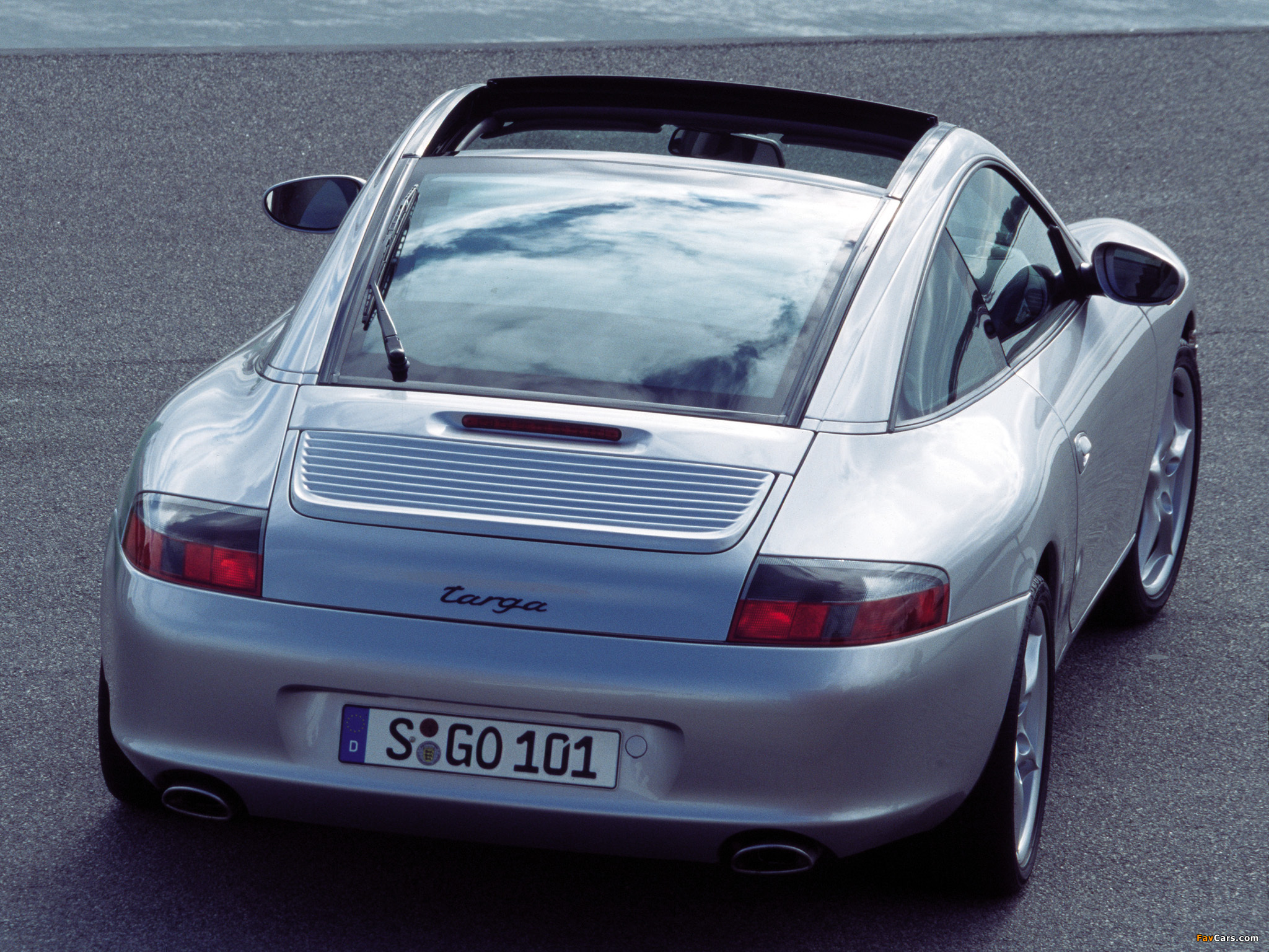 Images of Porsche 911 Targa (996) 2001–05 (2048 x 1536)
