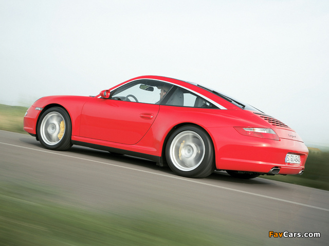 Images of Porsche 911 Targa 4 (997) 2005–08 (640 x 480)