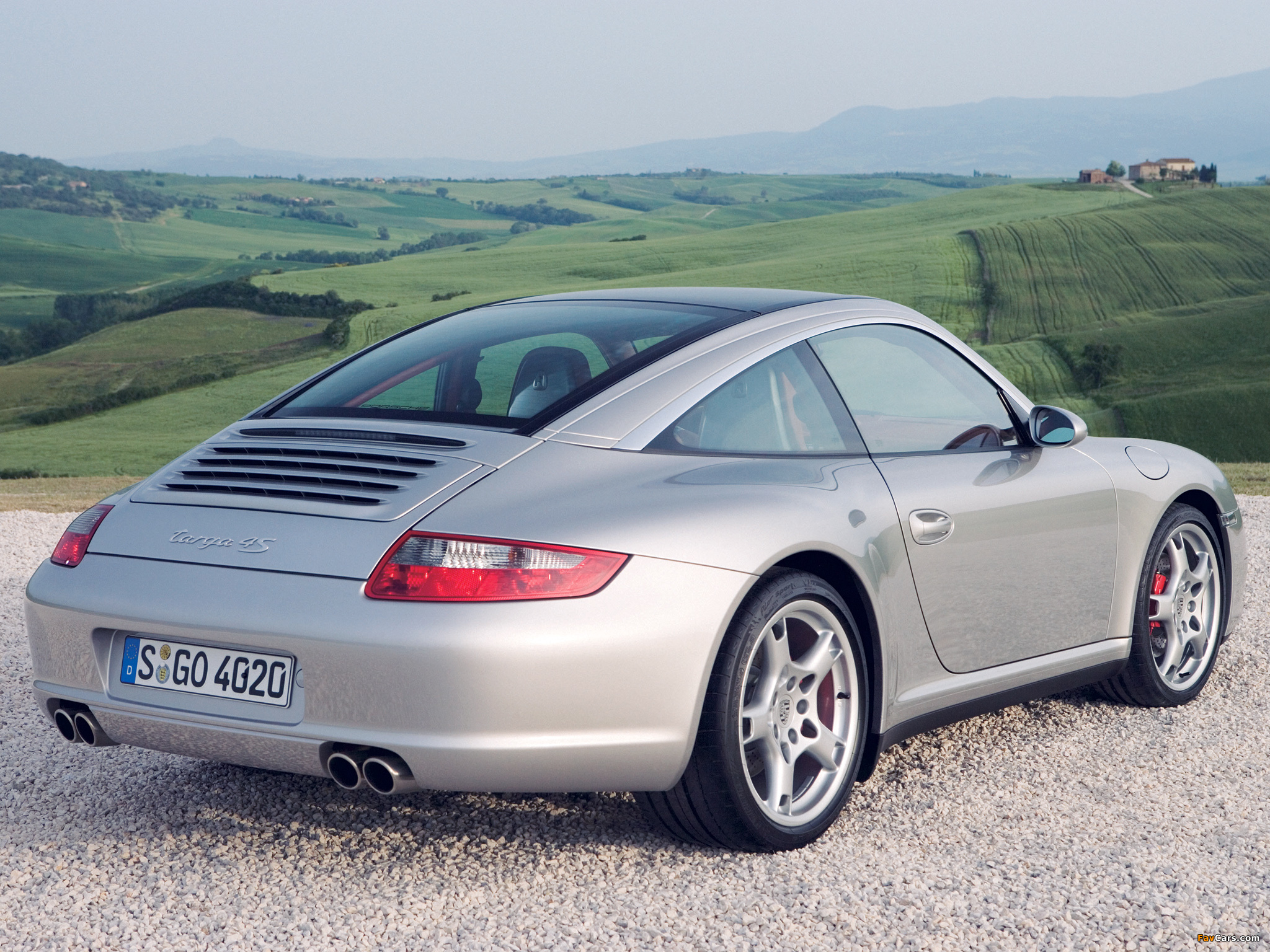 Images of Porsche 911 Targa 4S (997) 2005–08 (2048 x 1536)