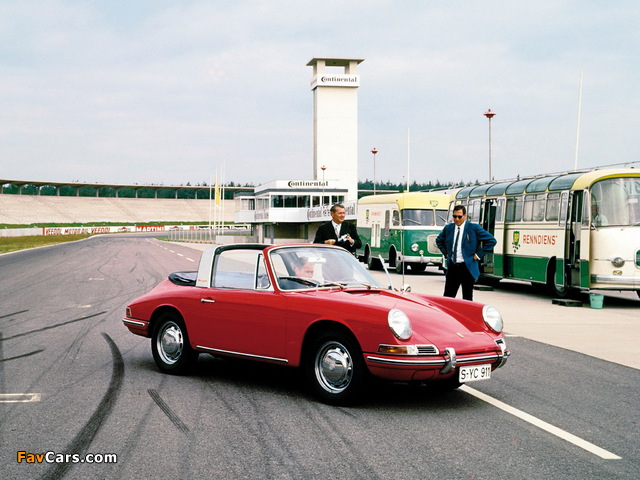 Pictures of Porsche 911 2.0 Targa (901) 1966–67 (640 x 480)