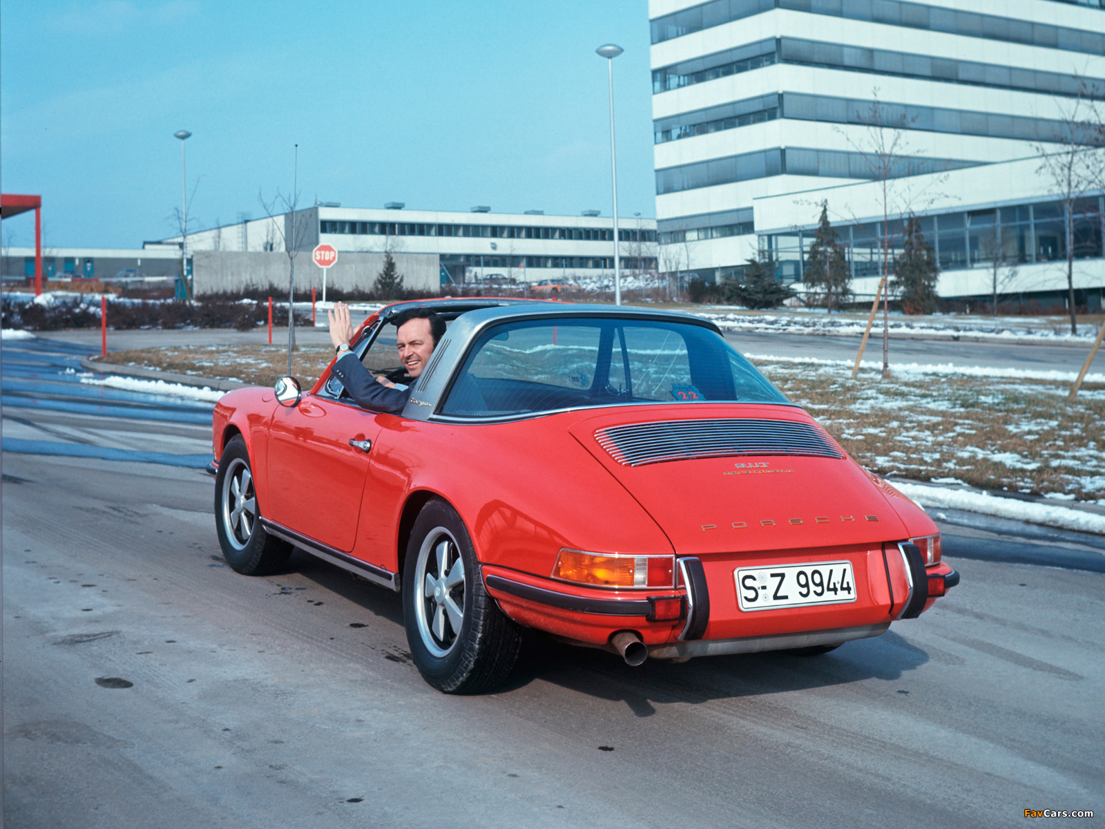 Porsche 911 S 2.2 Targa (901) 1969–71 images (1600 x 1200)