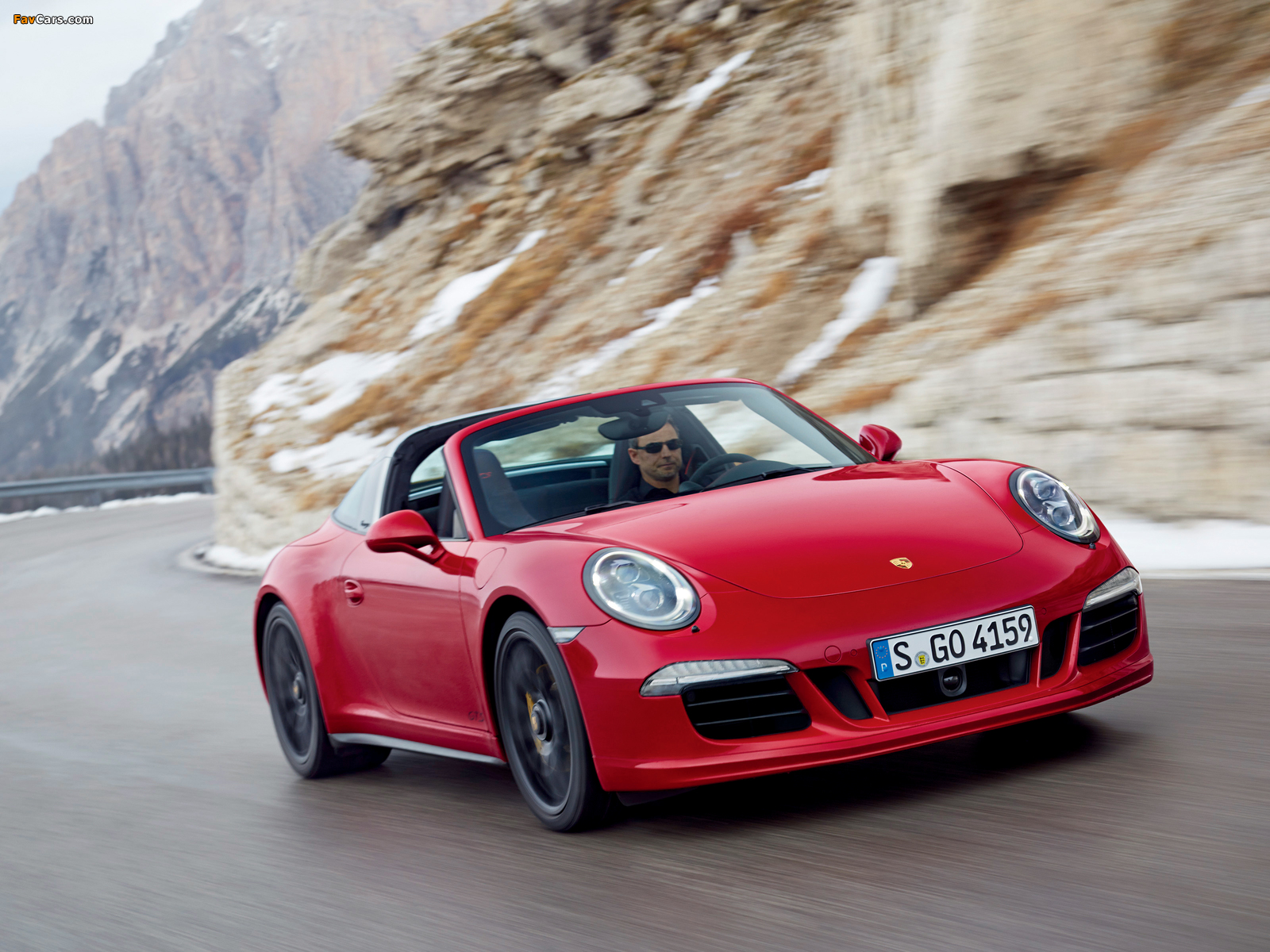 Porsche 911 Targa 4 GTS (991) 2015 photos (1600 x 1200)