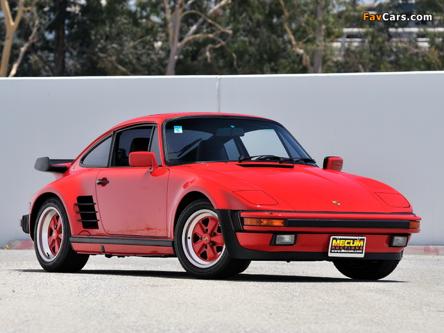 Images of Porsche 911 Turbo 3.3 Flachbau (930) 1986–89 (640 x 480)