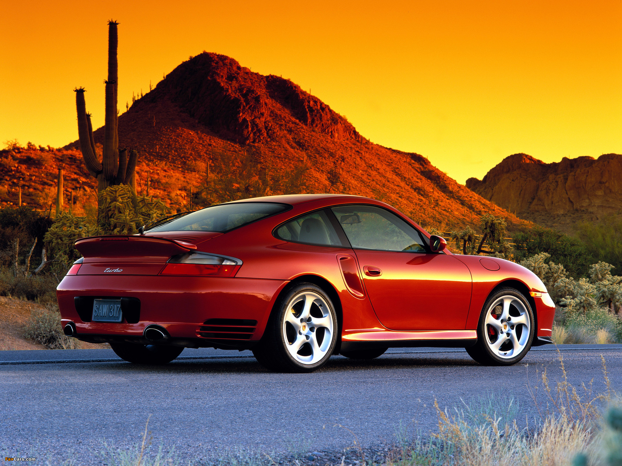 Images of Porsche 911 Turbo US-spec (996) 2000–05 (2048 x 1536)