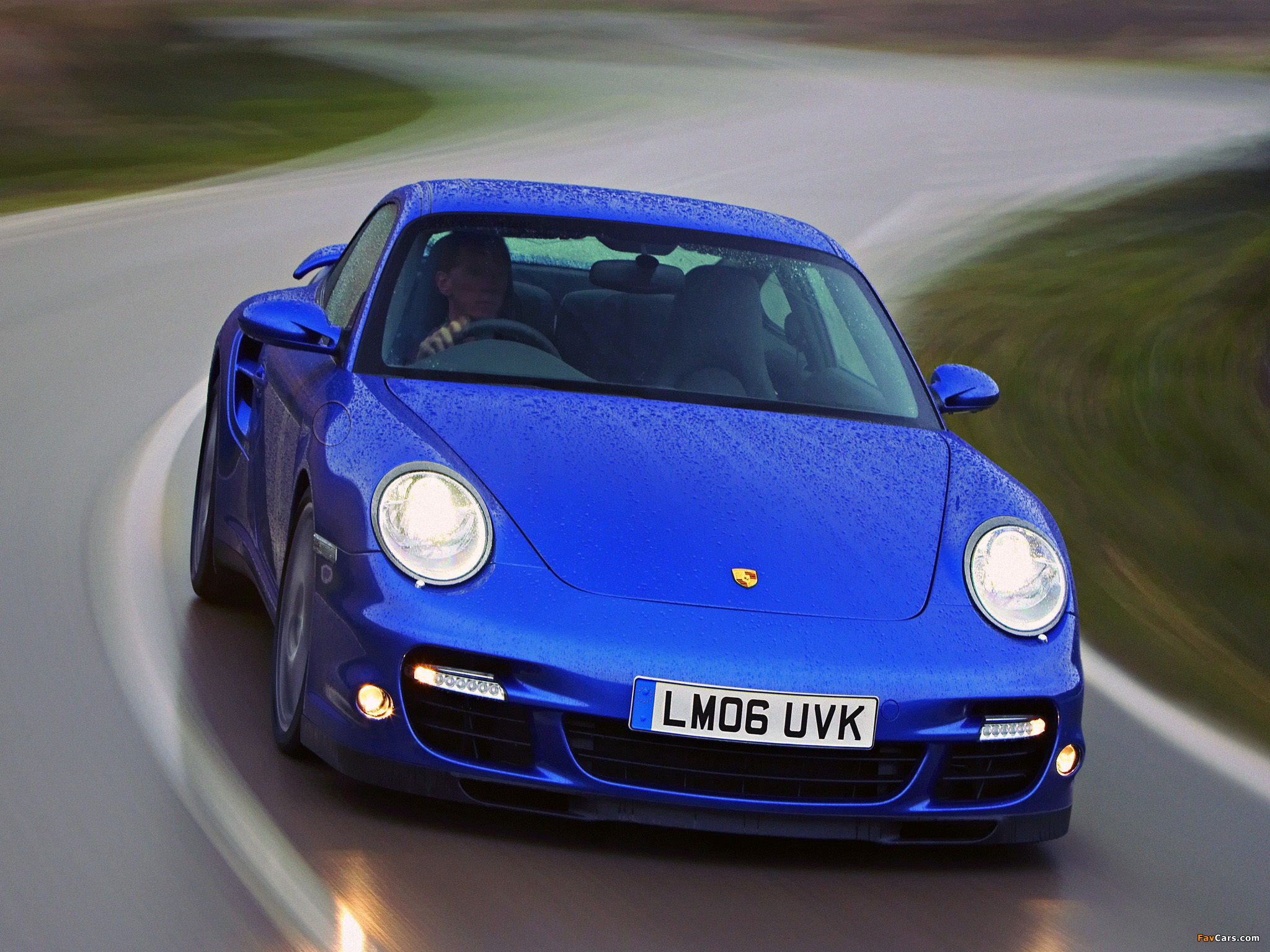 Images of Porsche 911 Turbo Coupe UK-spec (997) 2006–08 (2048 x 1536)