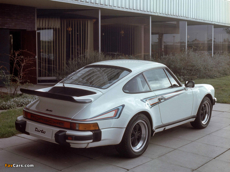 Images of Porsche 911 Turbo 3.0 Coupe (930) 1975–78 (800 x 600)