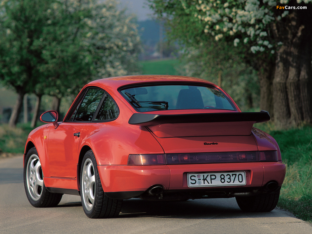 Images of Porsche 911 Turbo 3.3 Coupe (964) 1990–92 (1024 x 768)