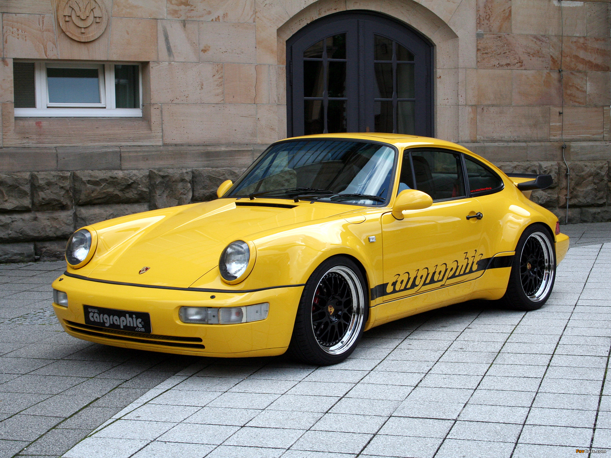 Photos of Cargraphic Porsche 911 Turbo (964) (2048 x 1536)