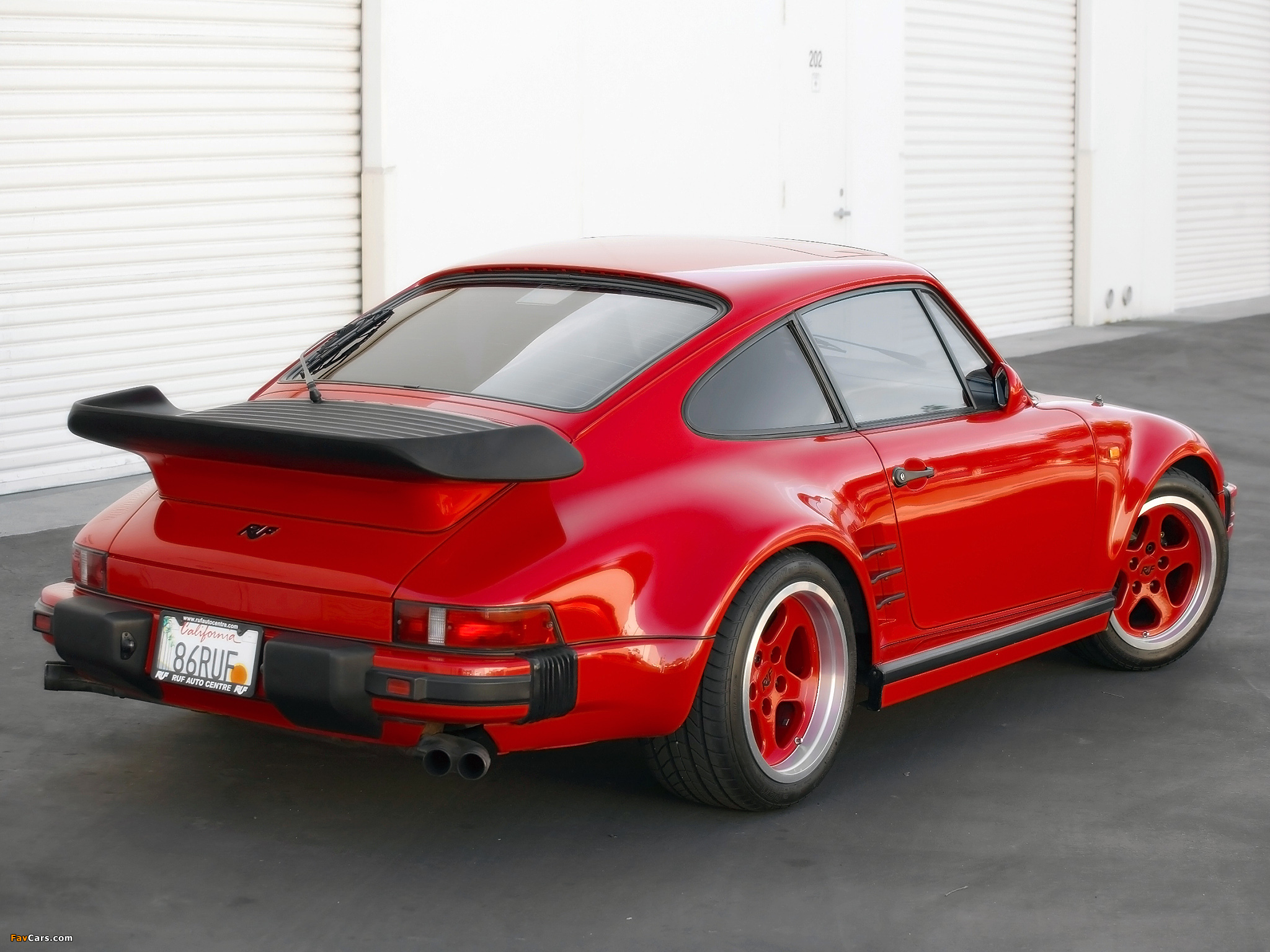 Photos of Ruf 911 Turbo Slantnose (930) 1986 (2048 x 1536)