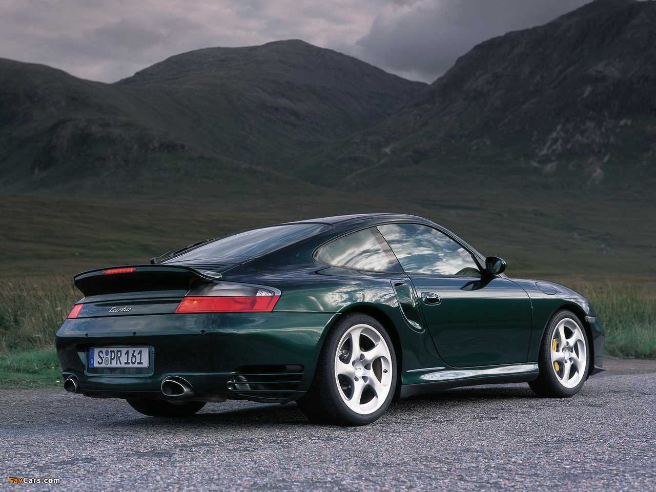 Photos of Porsche 911 Turbo (996) 2000–05 (1280 x 960)