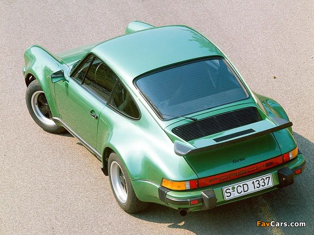 Photos of Porsche 911 Turbo 3.0 Coupe (930) 1975–78 (640 x 480)