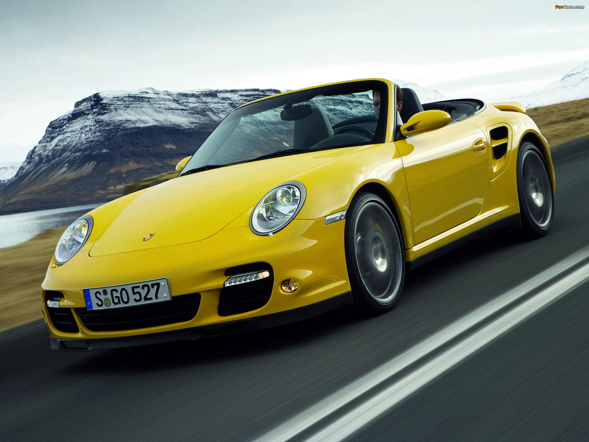 Photos of Porsche 911 Turbo Cabriolet (997) 2007–09 (2048 x 1536)