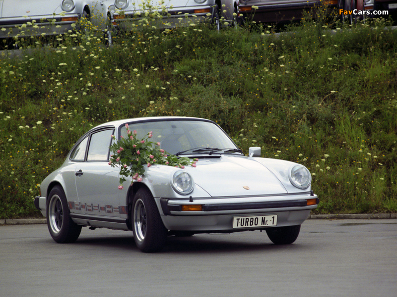 Pictures of Porsche 911 Turbo 3.0 Coupe №1 (930) 1974 (800 x 600)