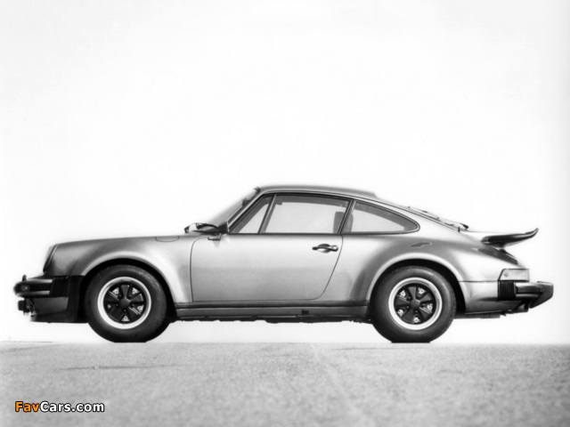 Pictures of Porsche 911 Turbo 3.0 Coupe (930) 1975–78 (640 x 480)