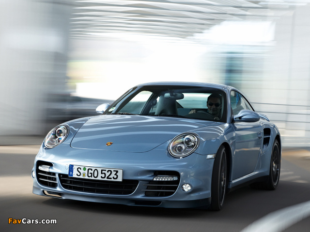 Pictures of Porsche 911 Turbo S Coupe (997) 2010 (640 x 480)