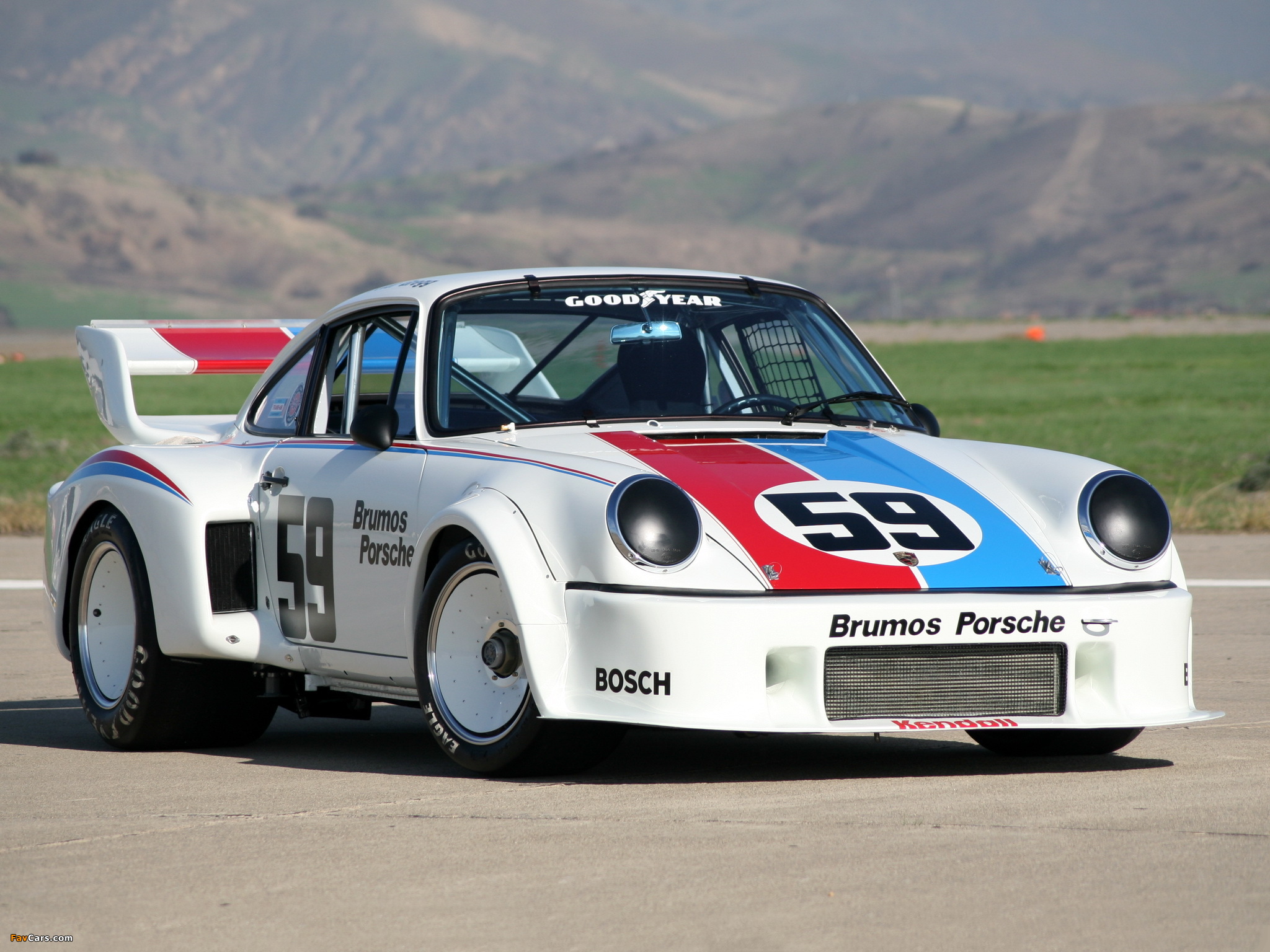 Pictures of Porsche 911 Turbo RSR (934) 1977 (2048 x 1536)
