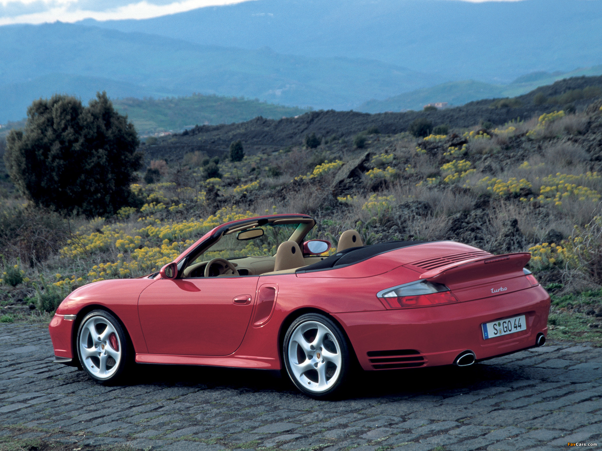 Porsche 911 Turbo Cabriolet (996) 2003–05 wallpapers (2048 x 1536)