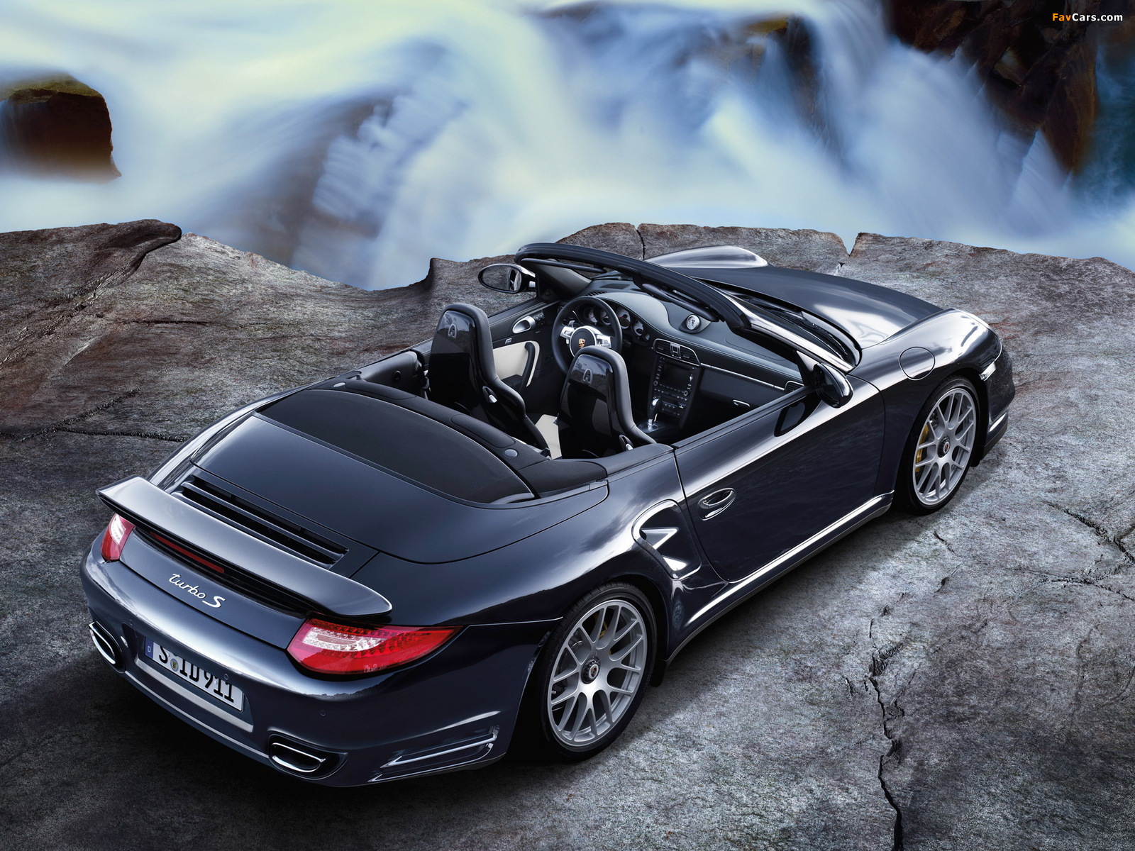 Porsche 911 Turbo S Cabriolet (997) 2010 photos (1600 x 1200)