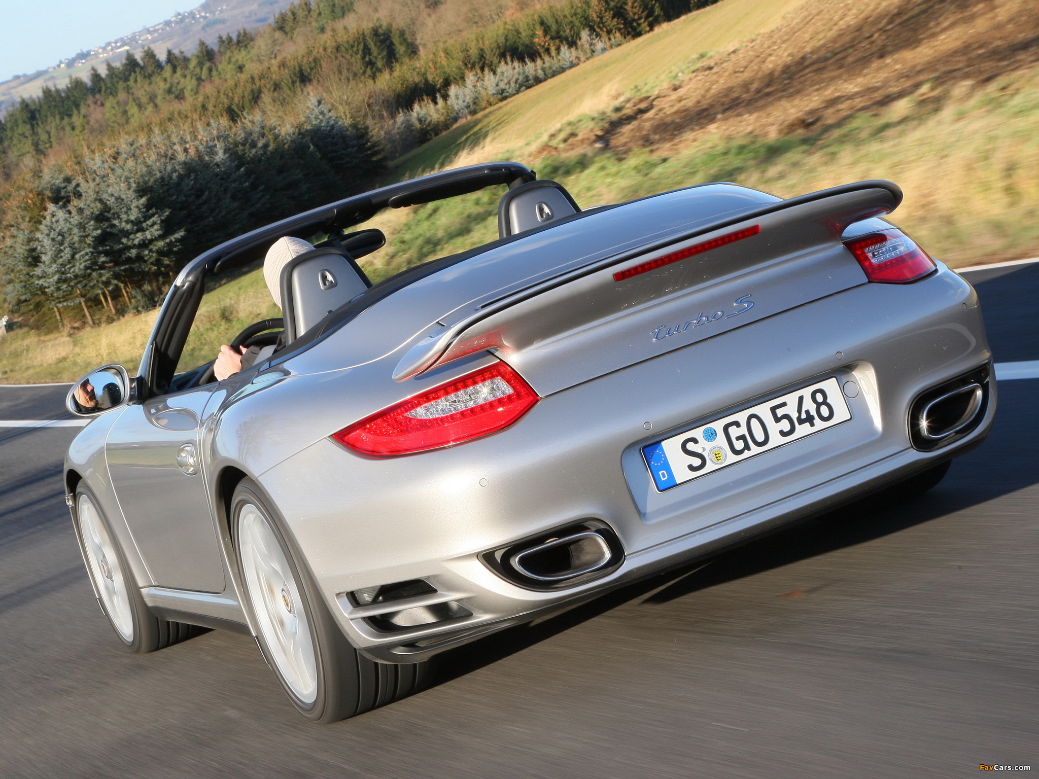 Porsche 911 Turbo S Cabriolet (997) 2010 pictures (2048 x 1536)