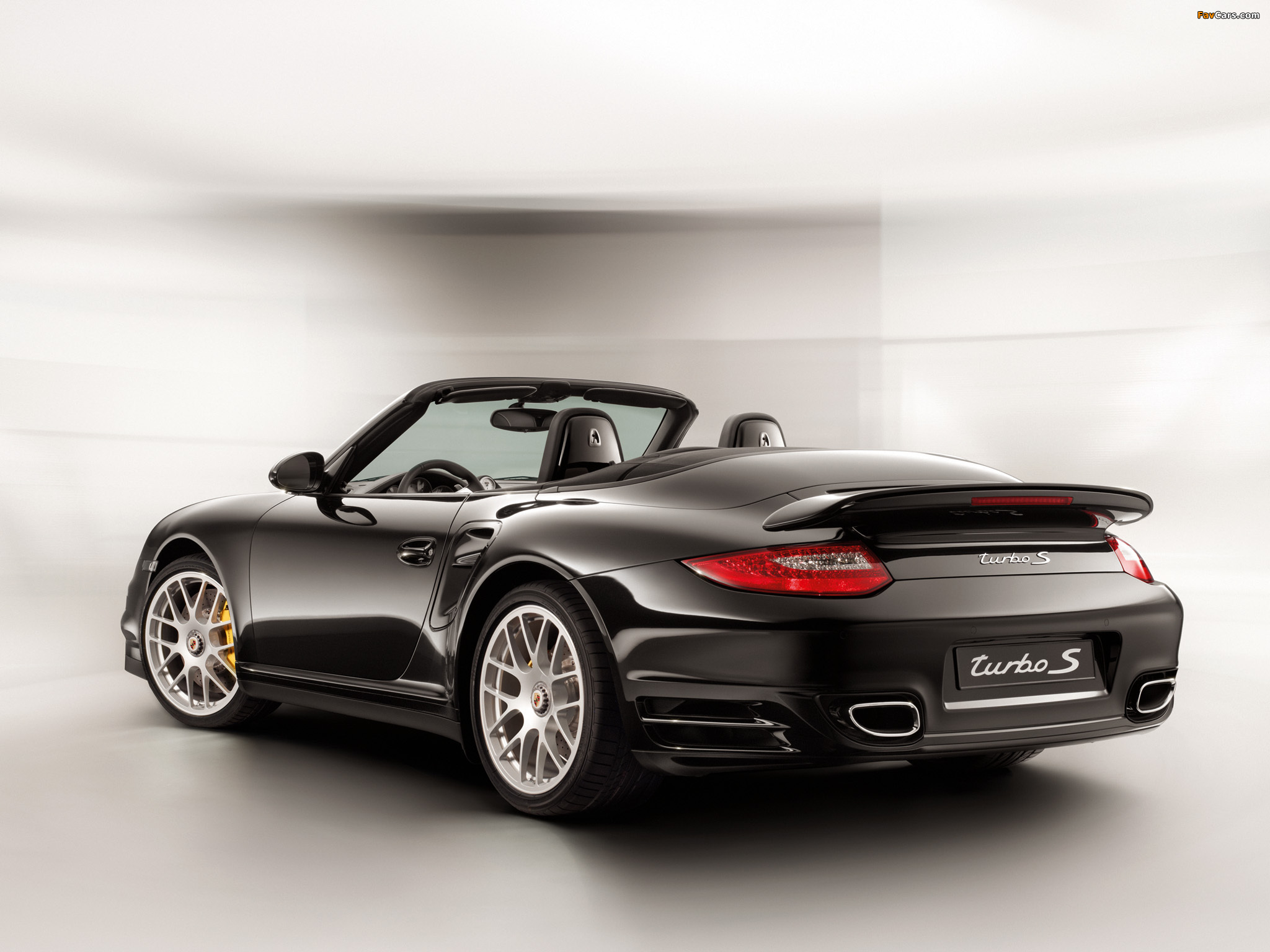 Porsche 911 Turbo S Cabriolet (997) 2010 wallpapers (2048 x 1536)