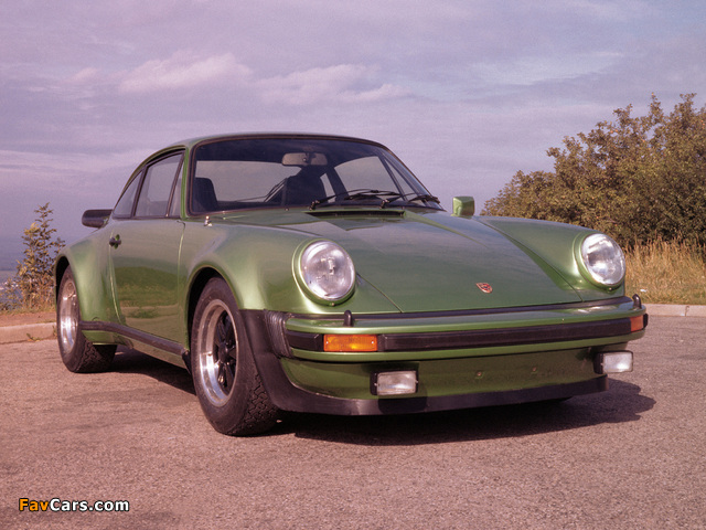 Porsche 911 Turbo 3.0 Coupe (930) 1975–78 photos (640 x 480)