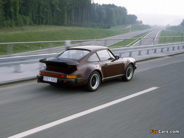 Porsche 911 Turbo 3.3 Coupe (930) 1978–89 images (640 x 480)