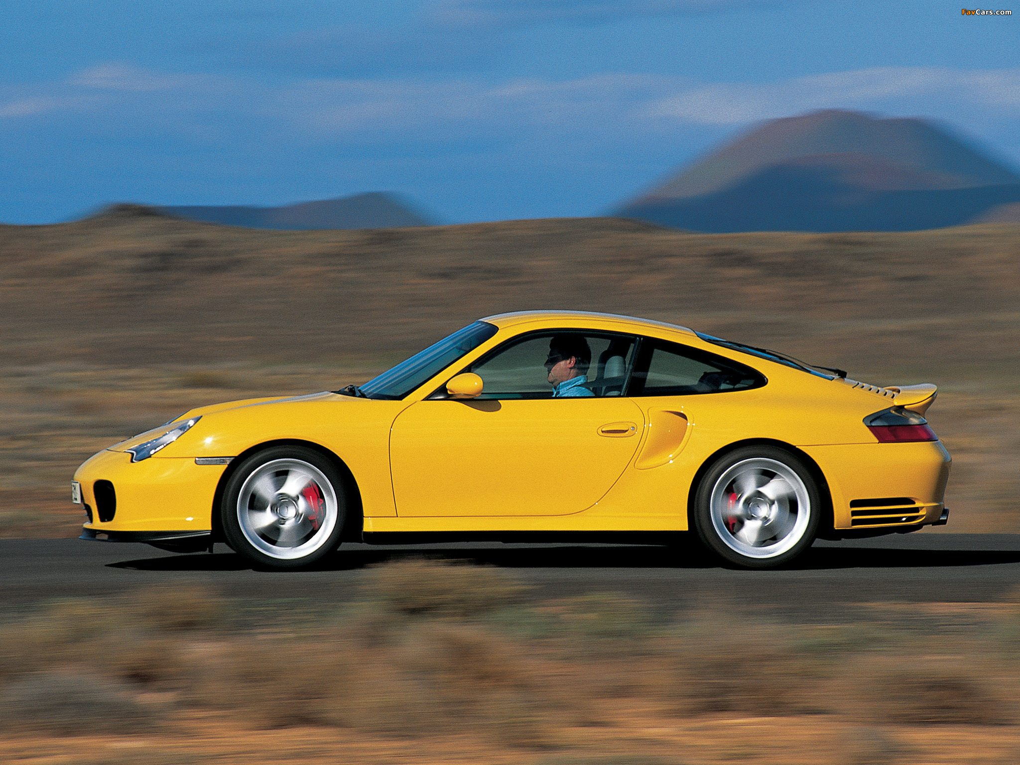 Porsche 911 Turbo (996) 2000–05 photos (2048 x 1536)