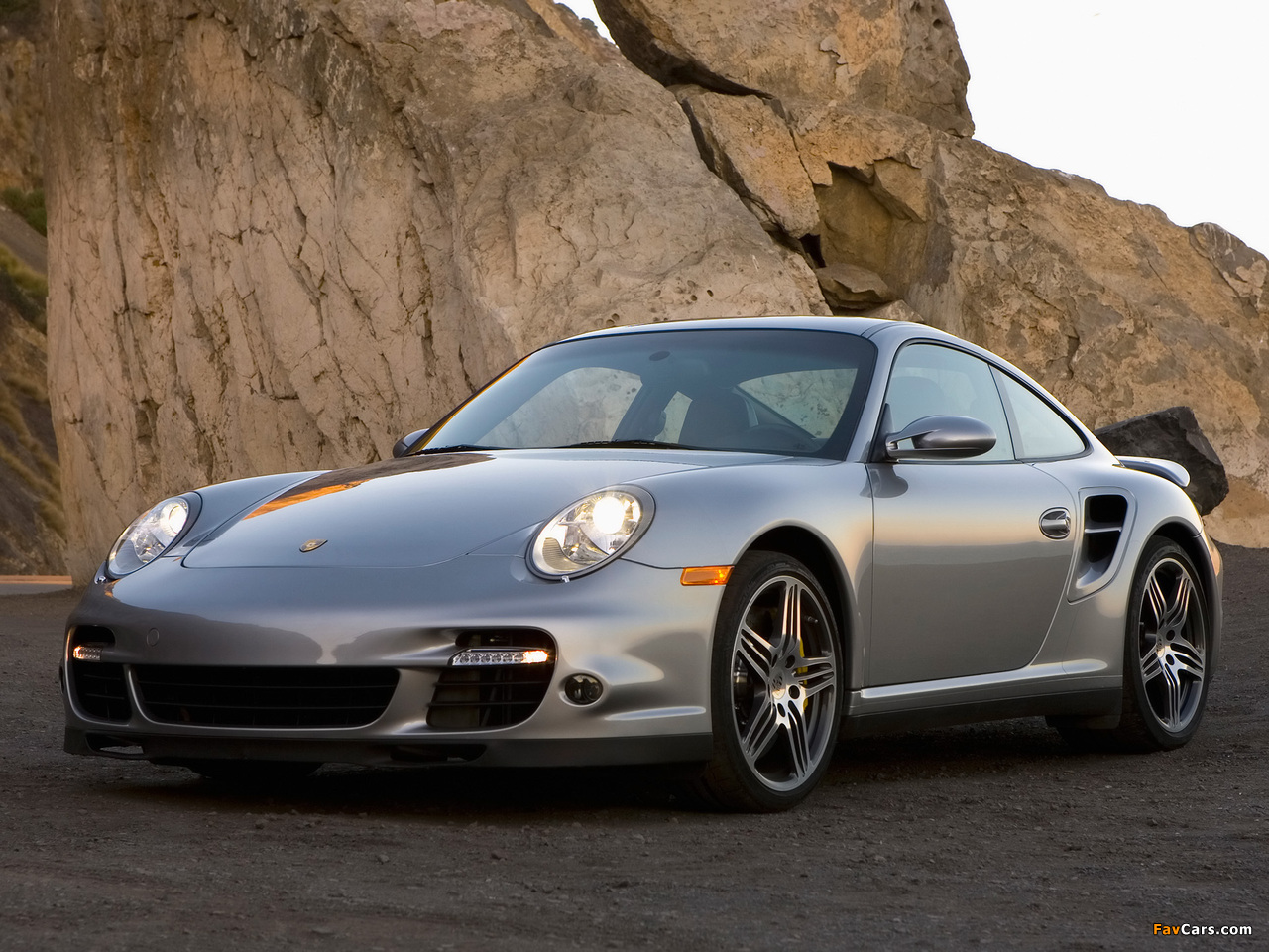 Porsche 911 Turbo Coupe US-spec (997) 2006–08 pictures (1280 x 960)