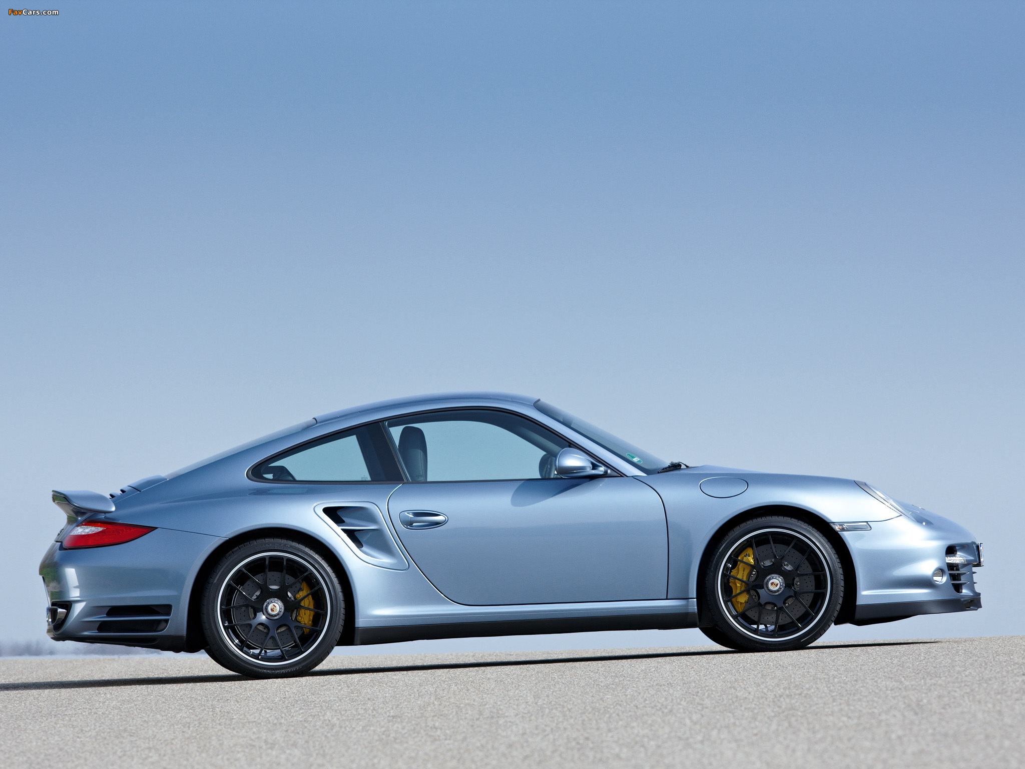 Porsche 911 Turbo S Coupe (997) 2010 wallpapers (2048 x 1536)