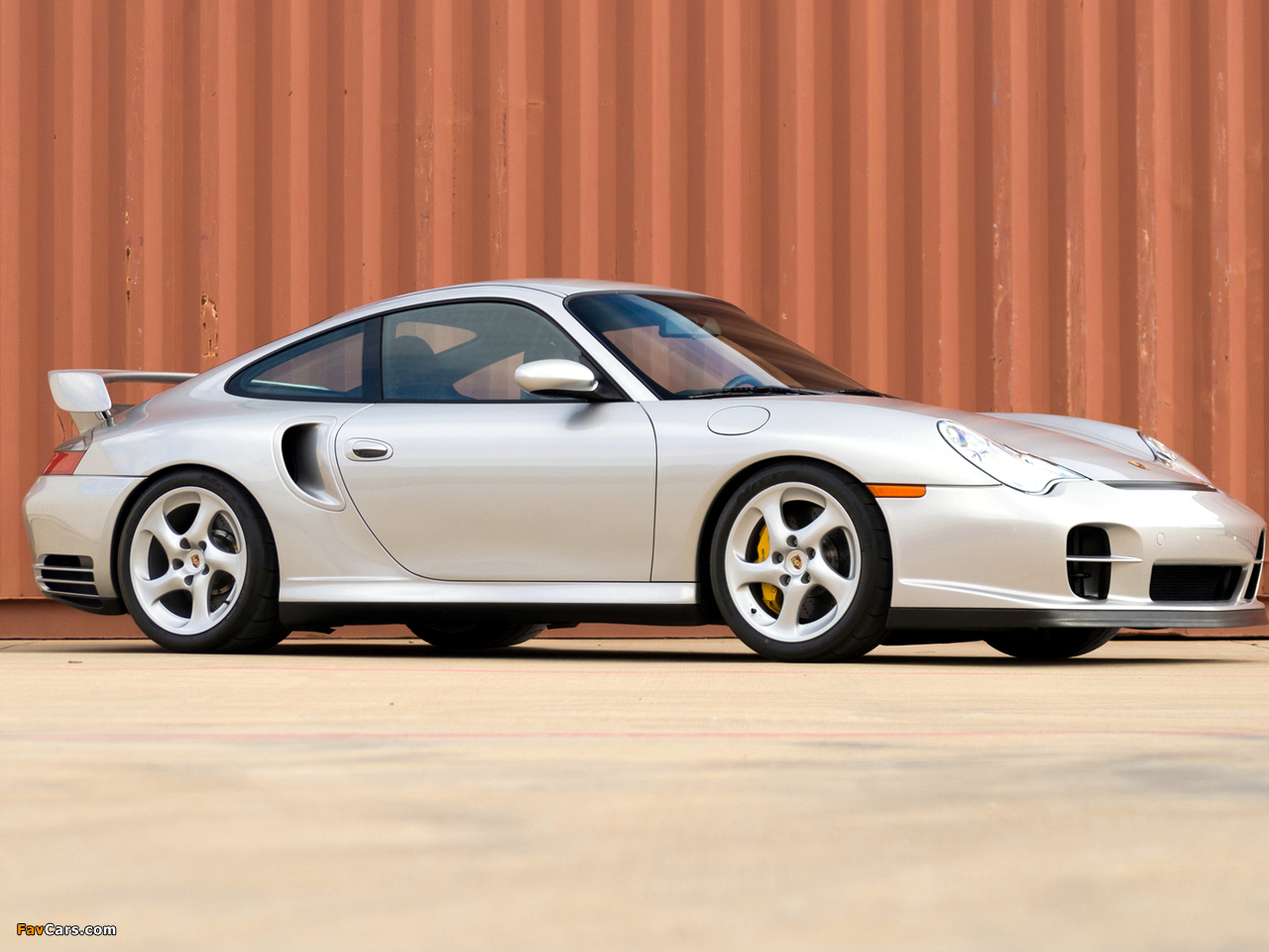 Images of Porsche 911 GT2 North America (996) 2001–03 (1280 x 960)