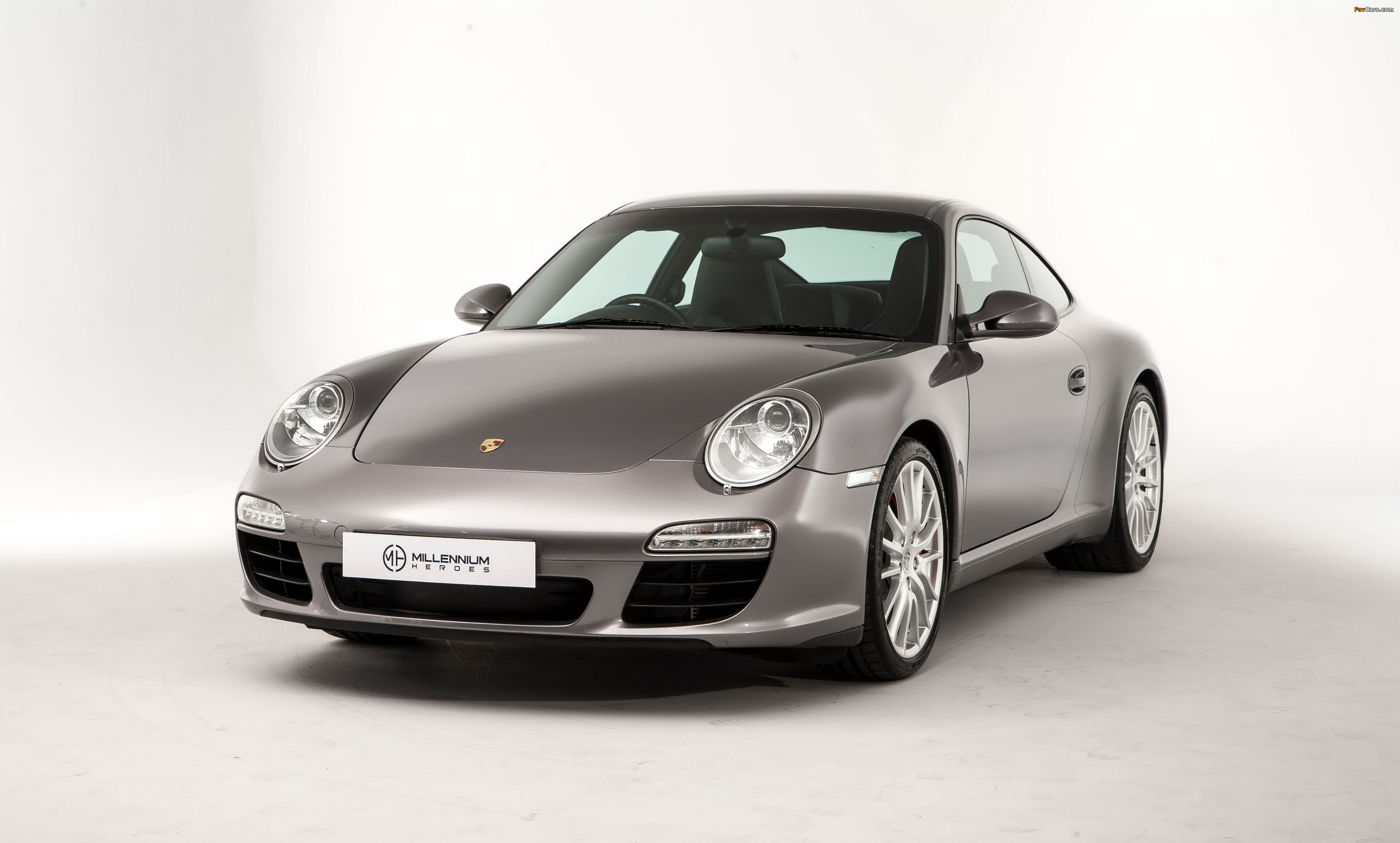 Images of Porsche 911 Carrera S Coupe UK-spec (997) 2008–11 (3600 x 2169)