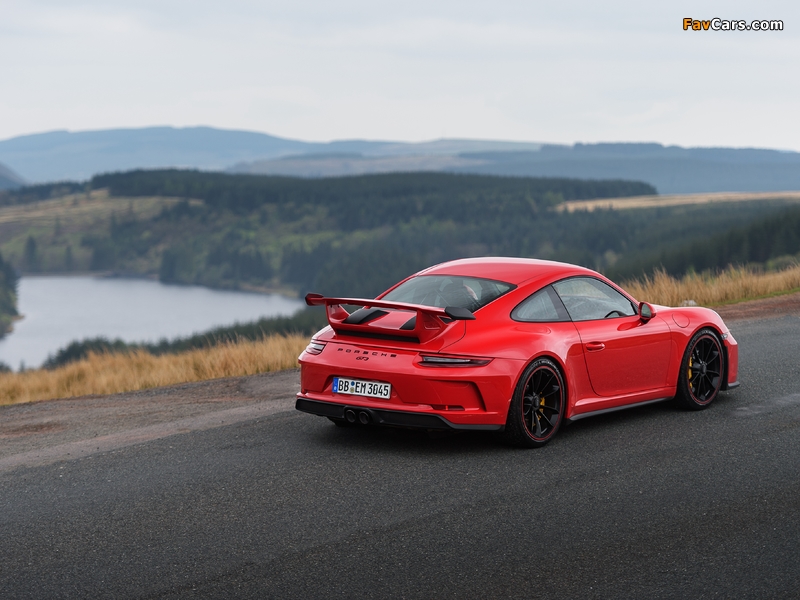 Images of Porsche 911 GT3 (991) 2017 (800 x 600)