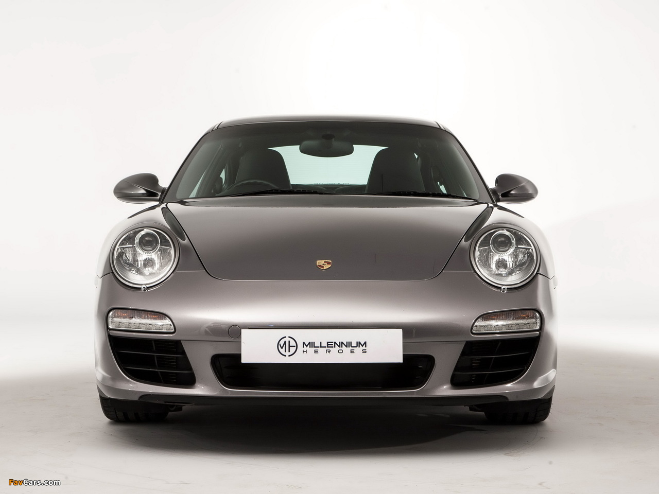 Photos of Porsche 911 Carrera S Coupe UK-spec (997) 2008–11 (1280 x 960)