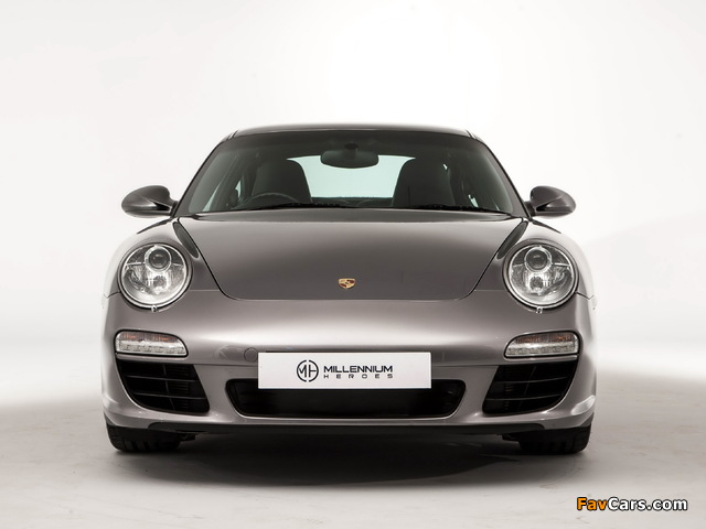 Photos of Porsche 911 Carrera S Coupe UK-spec (997) 2008–11 (640 x 480)