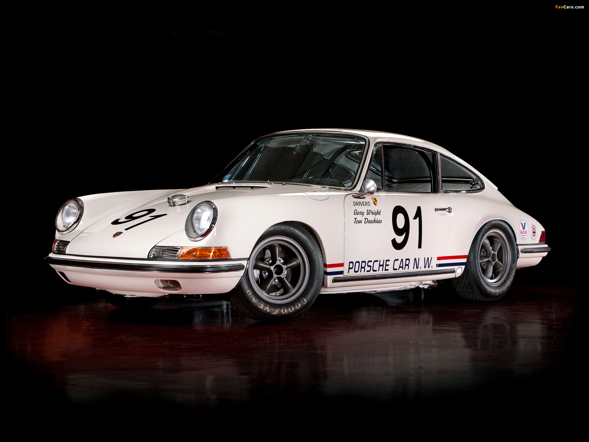Pictures of Porsche 911 S Sport Kit II (901) 1967 (2048 x 1536)