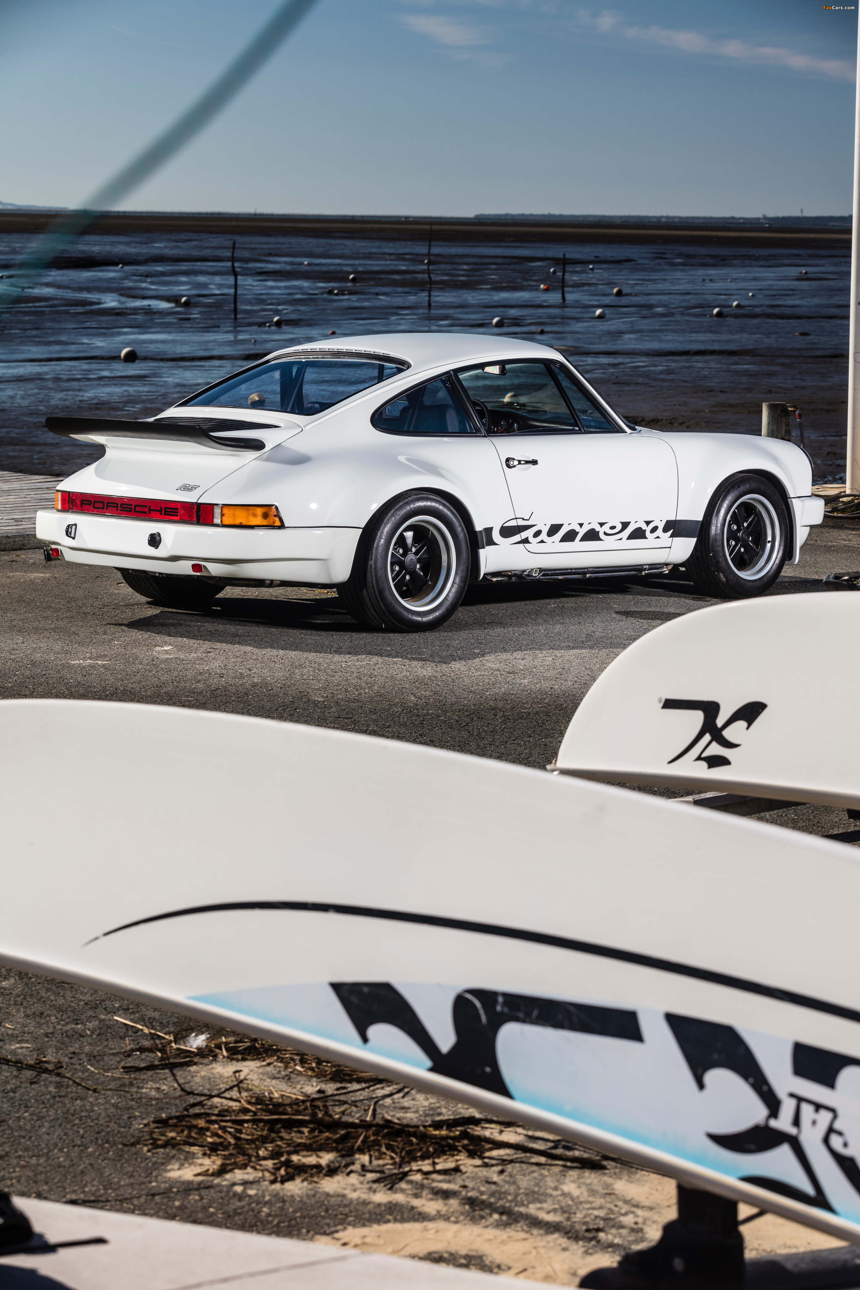 Pictures of Porsche 911 Carrera RS 3.0 Coupe LHD (911) 1974 (2731 x 4096)