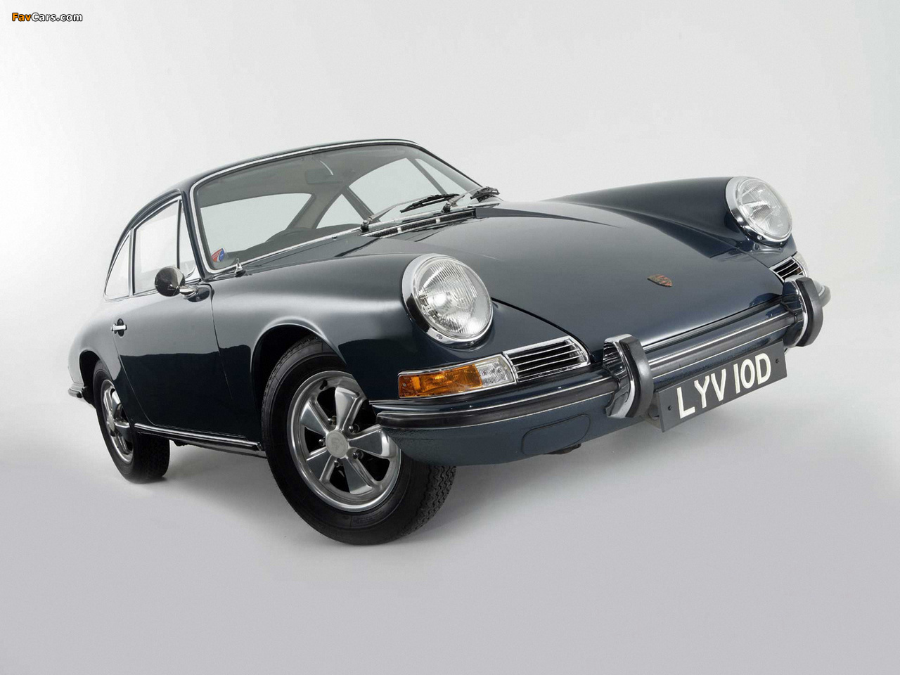 Porsche 911 2.0 Coupe (901) 1964–67 images (1280 x 960)