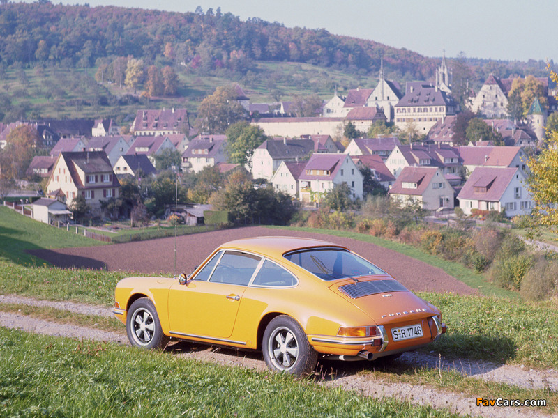 Porsche 911 T 2.2 Coupe (911) 1970–71 pictures (800 x 600)