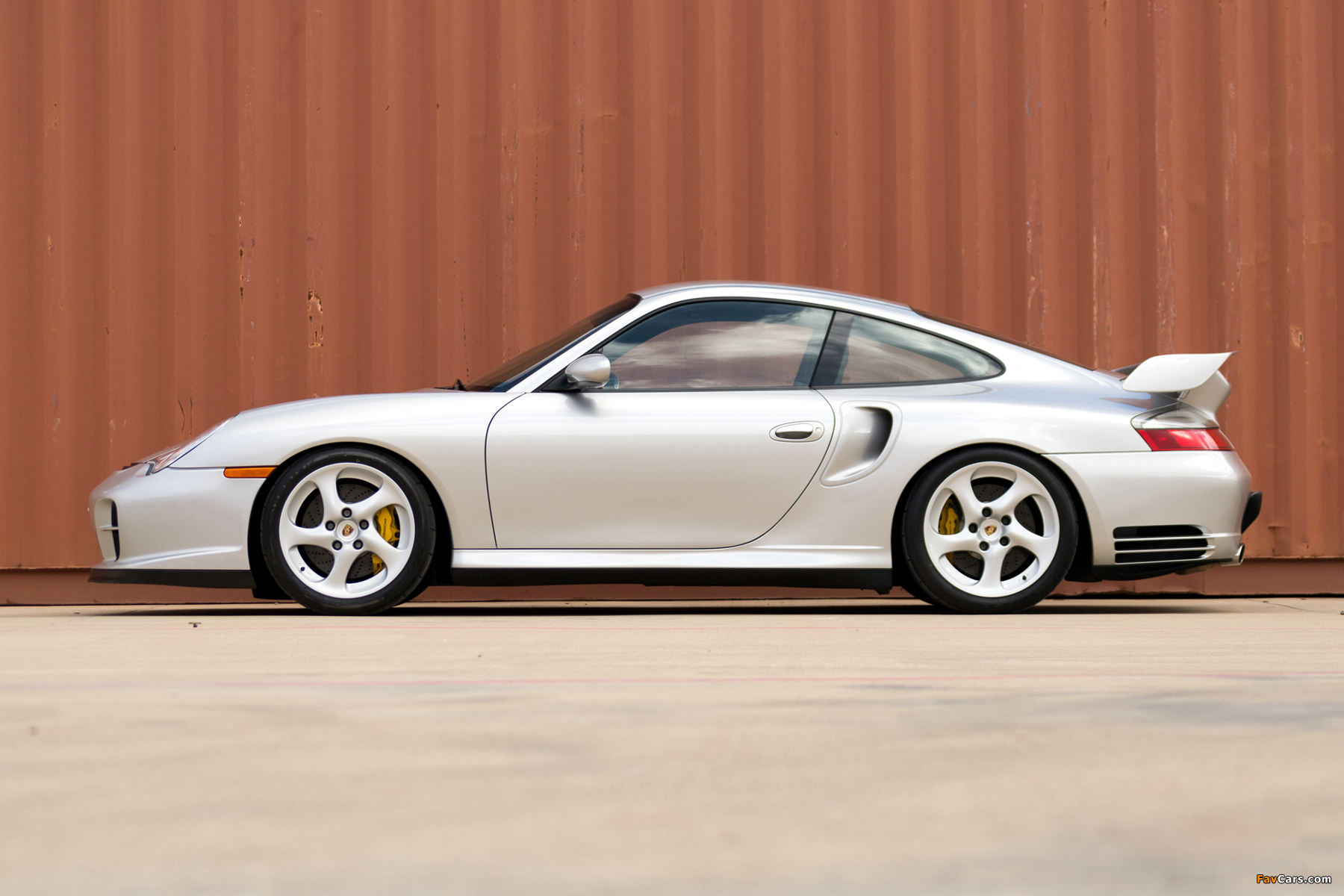 Porsche 911 GT2 North America (996) 2001–03 pictures (1800 x 1200)