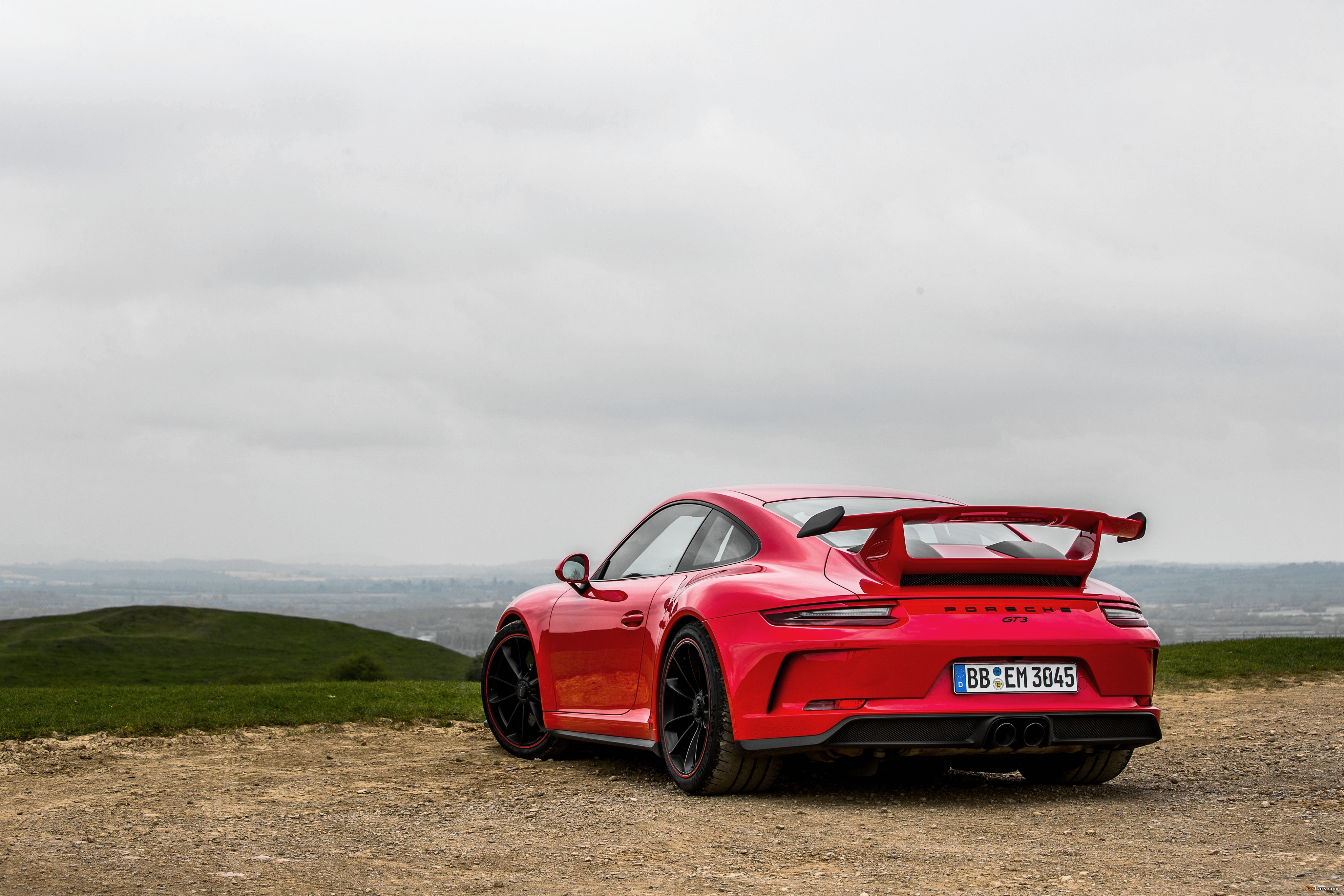 Porsche 911 GT3 (991) 2017 images (4096 x 2731)