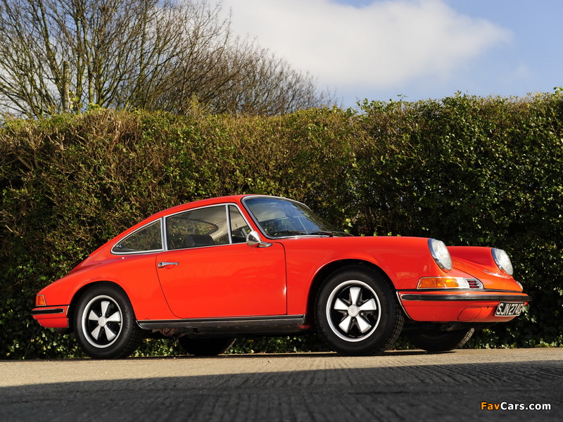 Porsche 911 E 2.0 Coupe UK-spec (911) 1968–69 wallpapers (800 x 600)