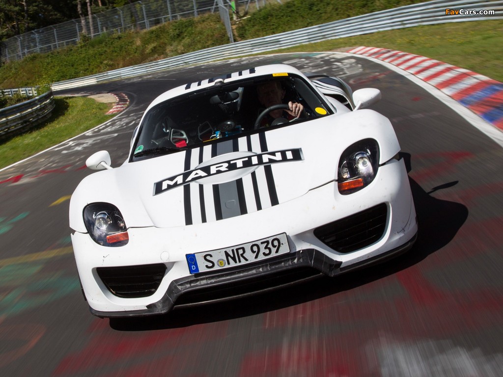 Images of Porsche 918 Spyder Prototype 2012 (1024 x 768)