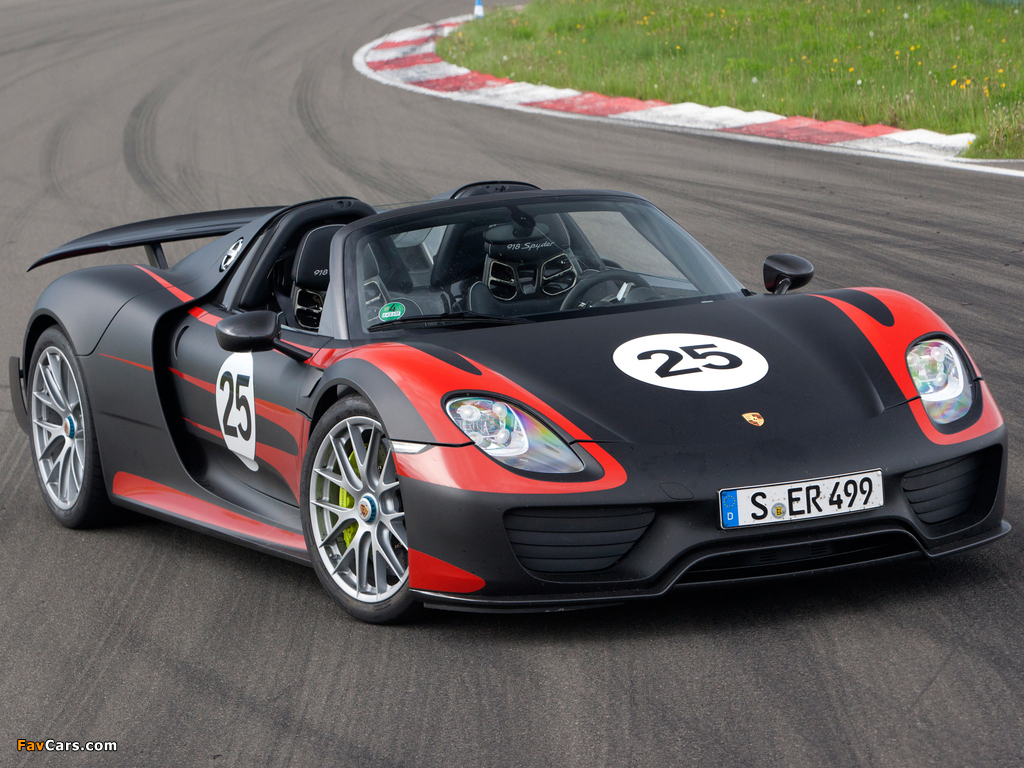 Photos of Porsche 918 Spyder Prototype 2013 (1024 x 768)