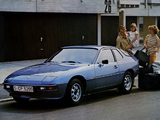 Pictures of Porsche 924 Coupe 1976–85