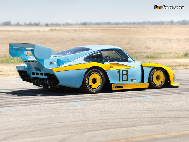 Images of Porsche 935 JLP-3 IMSA Racing Car 1981 (640 x 480)