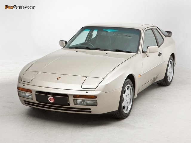 Images of Porsche 944 S2 Coupe UK-spec 1989–91 (640 x 480)